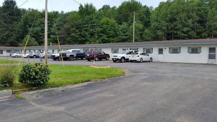 Budget Inn1
