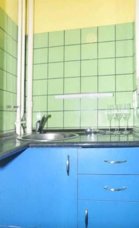 Heart of City Soho Apartment0