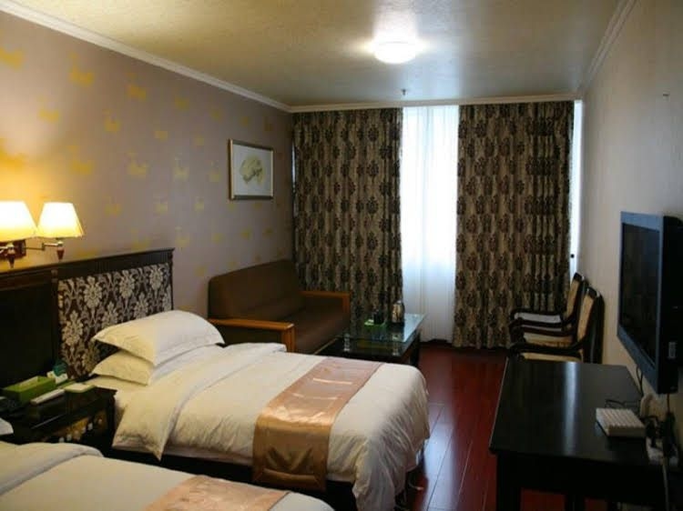 Sunny Hotel3