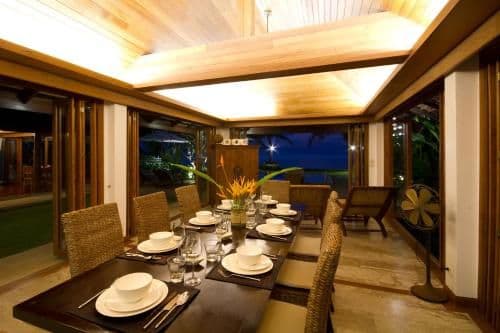 Villa - Beach Front