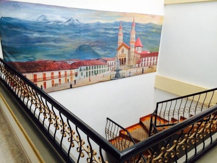 Hotel Bolivar Plaza3
