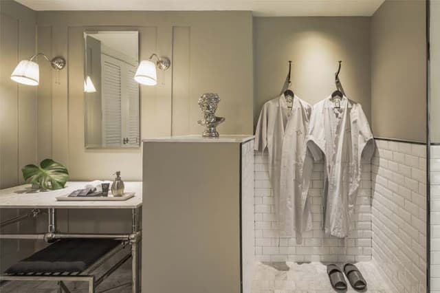 Executive Studio - Twin Bed