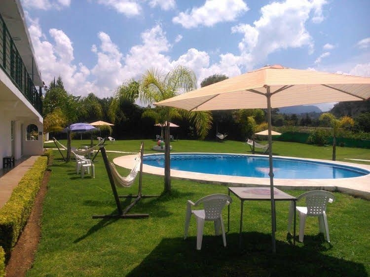 Hotel Brisas del Lago1