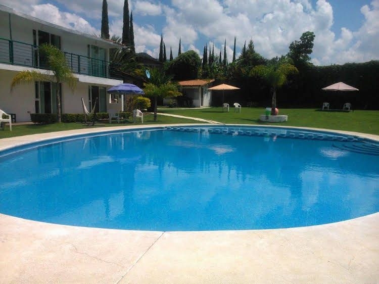 Hotel Brisas del Lago2