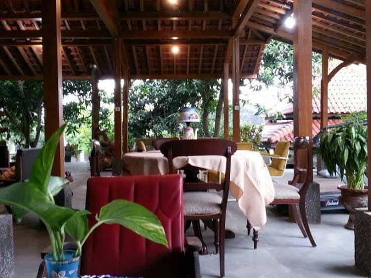 Djajanti House Djajanti House