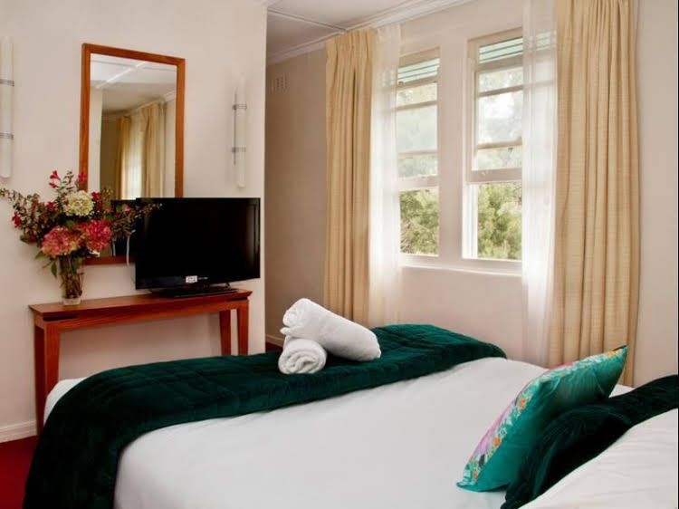 ลินาเกอร์อาร์ตเดโค ห้องพยาบาล (Linaker Art Deco Nurses Quarters)3