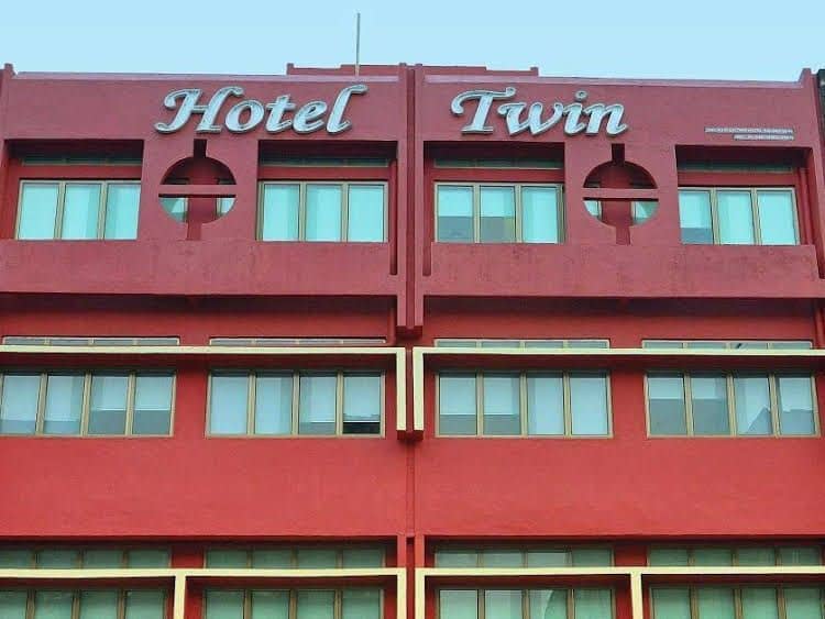Twin Hotel Twin Hotel