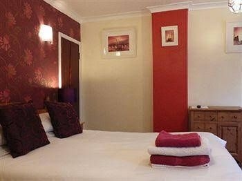 Little Harbour Guesthouse2