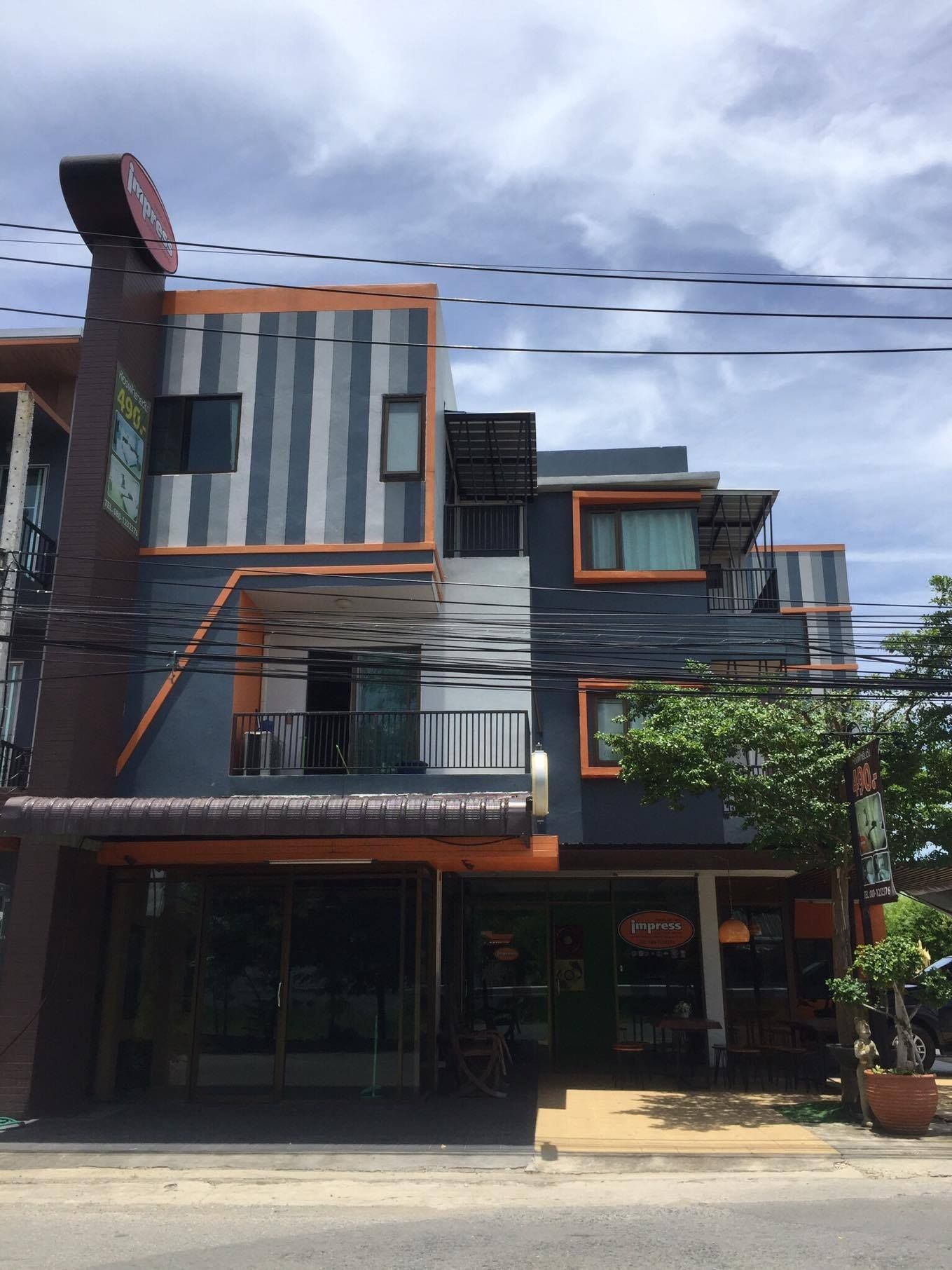 Impress Boutique Hotel0