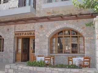 Mani Hotel3
