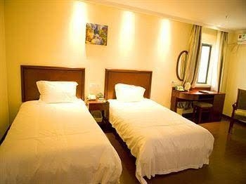 Greentree Inn Suzhou Taiping Town Jin Cheng Road Hotel1