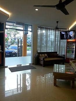 ปาดังกัน โฮเต็ล (Padungan Hotel)2