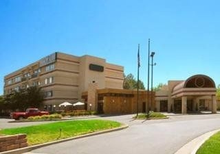 Comfort Inn Airport1