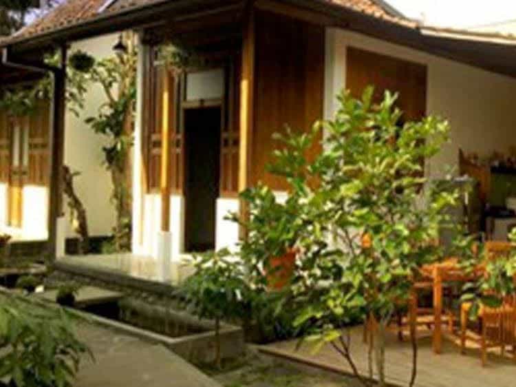 Ndalem MJ Homestay Ndalem MJ Homestay