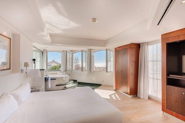 Healthouse Apartments3