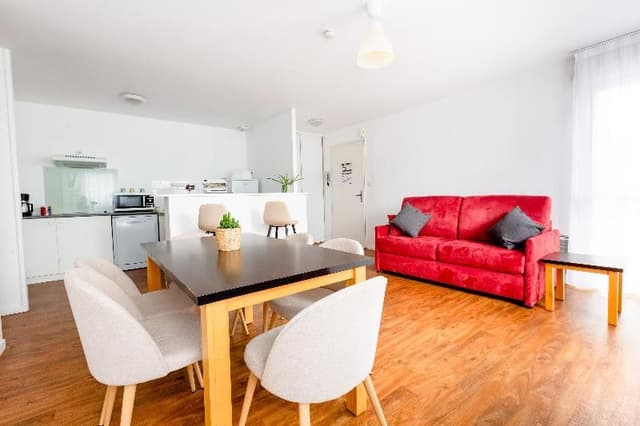 APARTMENT CAPACITY 6