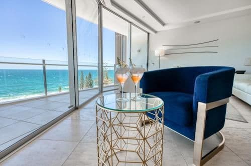 Three-Bedroom Superior Suite with Ocean View