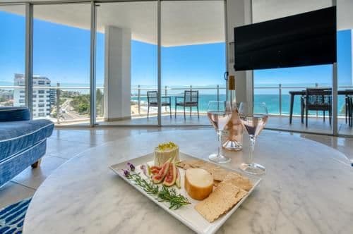 Three-Bedroom Deluxe Suite with Ocean View