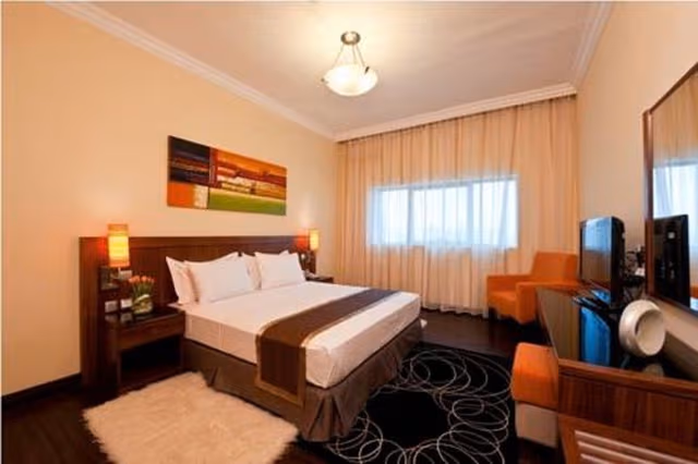 DOUBLE ONE BEDROOM