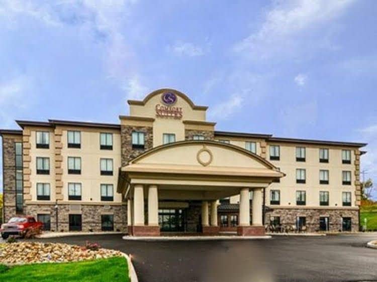 Comfort Suites Uniontown Comfort Suites Uniontown
