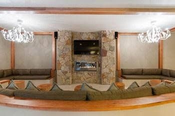 Africanos Country Estate4