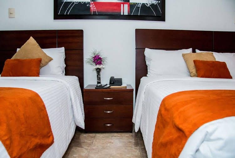 Hotel 7213