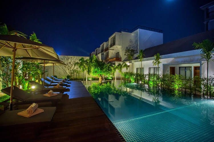 Lynnaya Urban River Resort3
