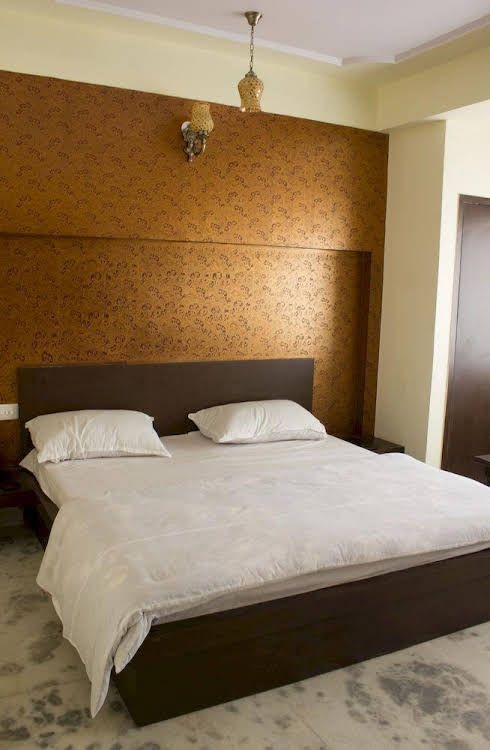โฮเต็ล ฮอลิเดย์ โฮม (Hotel Holiday Home)3