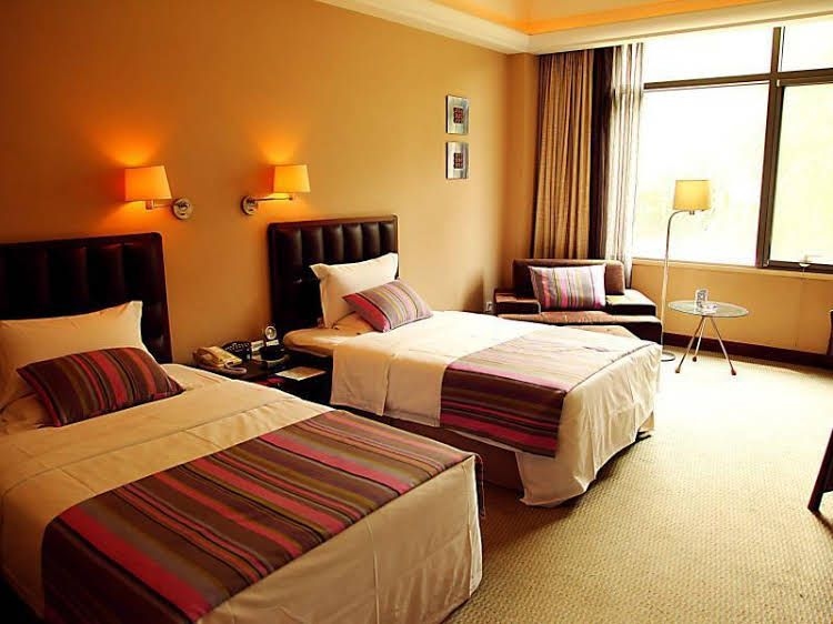 Heyuan Royal Garden Hotel3