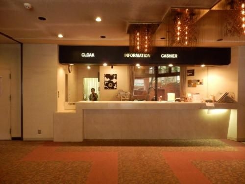 โอกะ โฮเต็ล (Oka Hotel)3