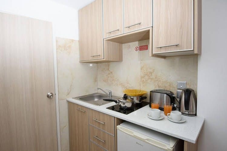 Paul Marie Hotel Apartments0