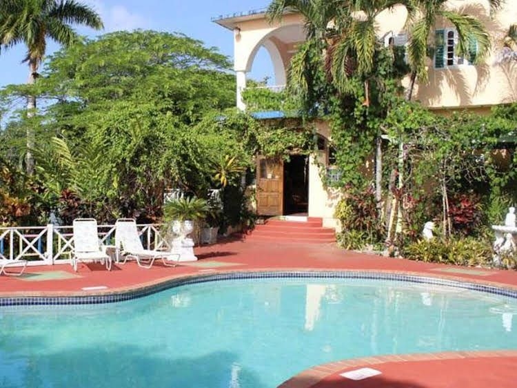 Rio Vista Resort2