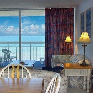Waters Edge Resort Garden City0