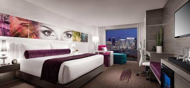 Room KING SIZE BED