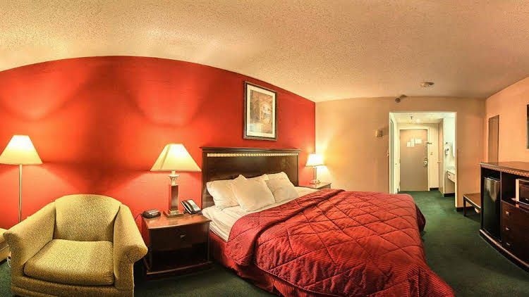 Quality Inn & Suites0