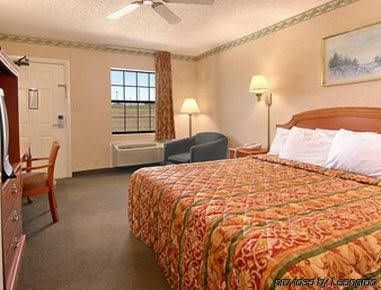 Days Inn Batesville Ms4
