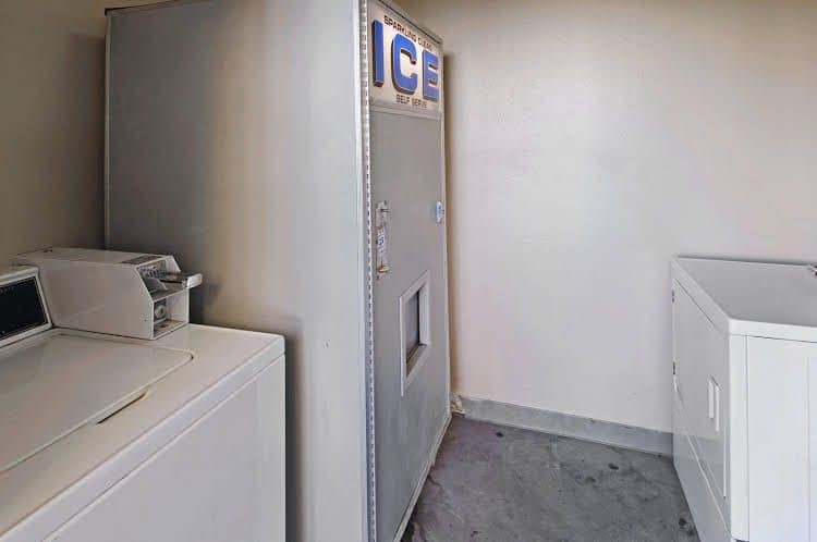 Americas Best Value Inn & Suites Americas Best Value Inn & Suites