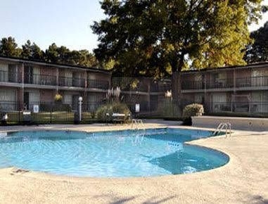 Howard Johnson Macon0
