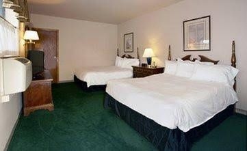 Jane Fargo Hotel1