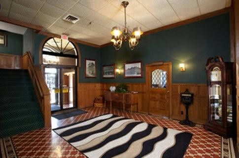 Jane Fargo Hotel4