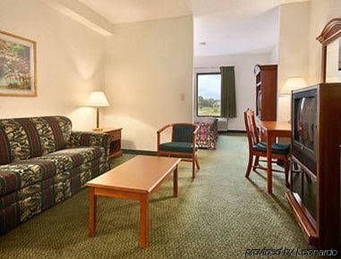 Baymont Inn & Suites Mechanicsburg Harrisburg West4