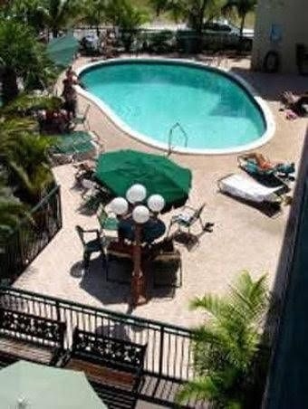 Ft. Lauderdale Beach Resort Hotel & Suites3