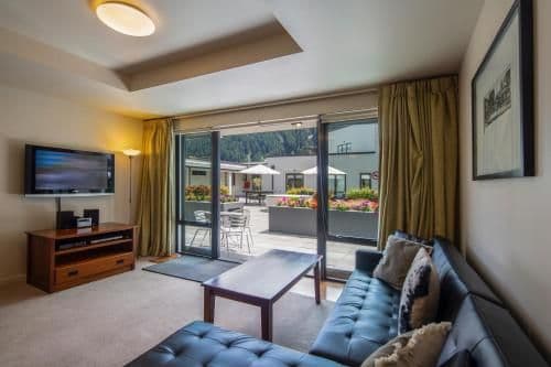 Two-Bedroom Apartment with Courtyard