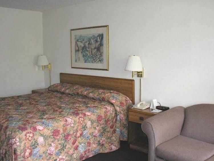 เกสท์เฮาส์ อินเตอร์เนชั่นแนลอินน์ (Guesthouse International Inn)2
