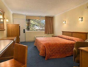 Mariposa Hotel4