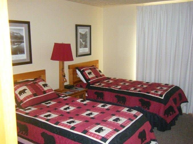 Chateaux Condominiums by Crested Butte Lodging Chateaux Condominiums by Crested Butte Lodging
