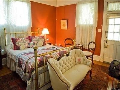 Brackenridge House Bed & Breakfast0