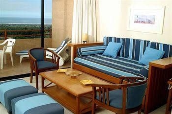 Frontera Holiday1