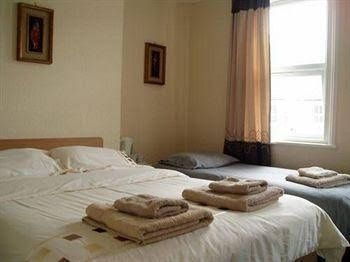 Breken Guest House3