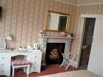 The Moorings - Guest House1